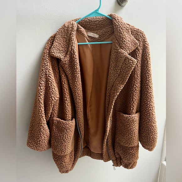 Brown fuzzy jacket - Picture 1 of 2